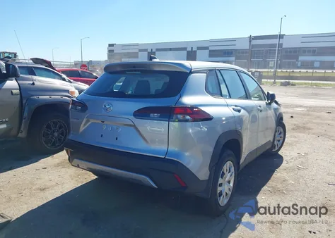 2026 Toyota Corolla Cross L z USA, uszkodzony, nr VIN 7MUAAAAG1TV161824